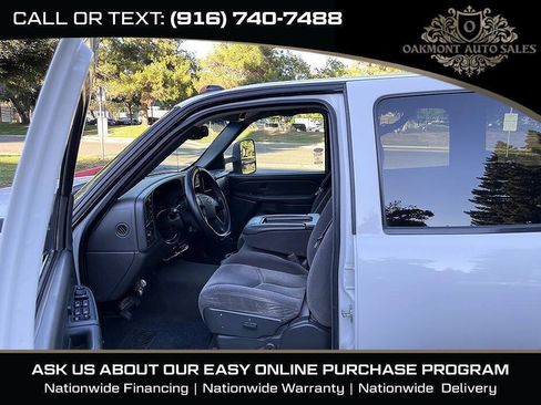 Used 2006 Chevrolet Silverado 3500 LT w/ Heavy-Duty Power Package AWD/4WD image 18