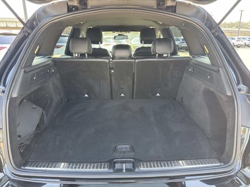 Used 2018 Mercedes-Benz GLC 300 4MATIC image 8