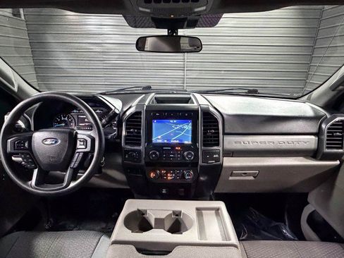 Used 2020 Ford F250 XLT w/ XLT Premium Package image 14