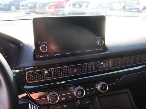 Used 2024 Honda Civic Sport image 31