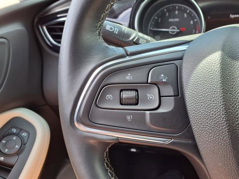 Used 2023 Buick Encore GX Preferred w/ Cold Weather Comfort Package FWD image 16
