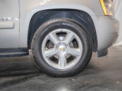 Used 2008 Chevrolet Tahoe LT w/ LT Preferred Equipment Group image 6