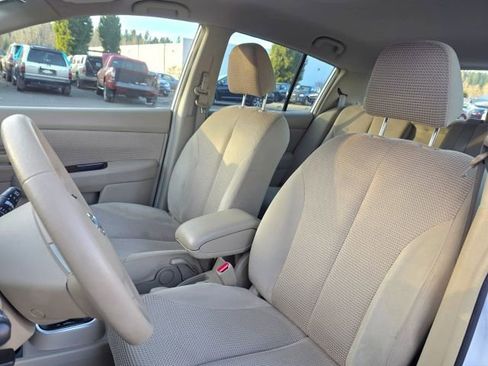 Used 2012 Nissan Versa 1.8 SL w/ SL Navigation Pkg image 26