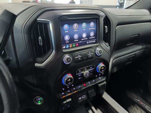 Used 2020 GMC Sierra 1500 AT4 w/ AT4 Premium Package AWD/4WD image 12