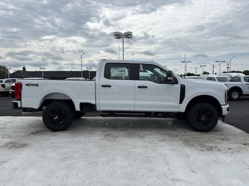 New 2026 Ford F250 XL w/ STX Appearance Package AWD/4WD image 2