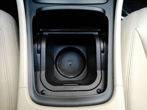 Used 2014 Mercedes-Benz CLA 250 image 46