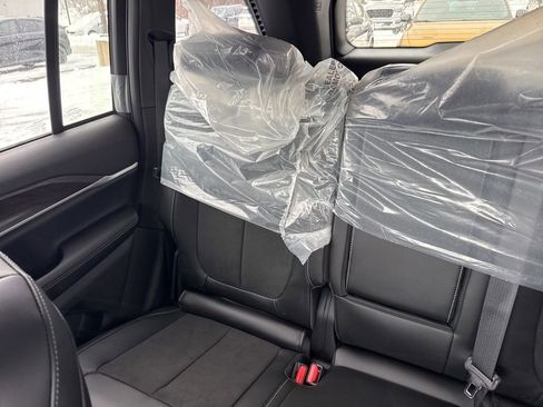 New 2026 Jeep Grand Cherokee Altitude image 14