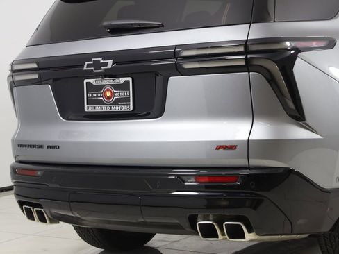 Used 2024 Chevrolet Traverse RS w/ LPO, Floor Liner Package image 48