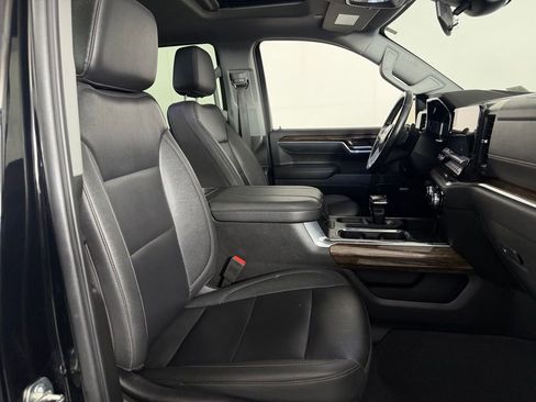 Used 2024 GMC Sierra 1500 Elevation w/ Elevation Premium Package AWD/4WD image 31