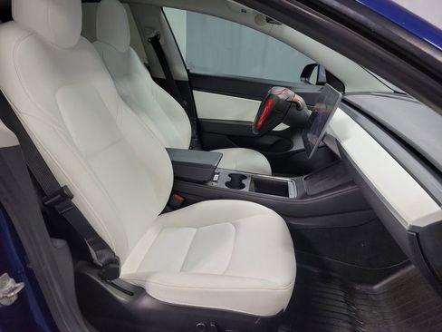 Used 2021 Tesla Model 3 Long Range AWD/4WD image 29