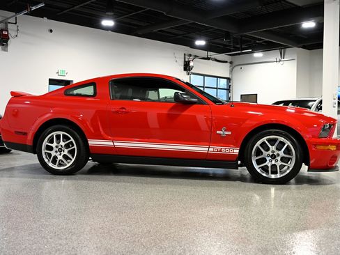 Used 2007 Ford Mustang Shelby GT500 RWD image 7