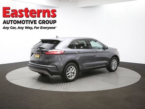 Used 2023 Ford Edge SEL image 39