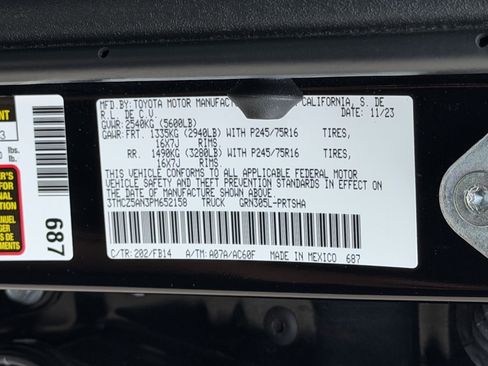 Used 2023 Toyota Tacoma SR AWD/4WD image 29