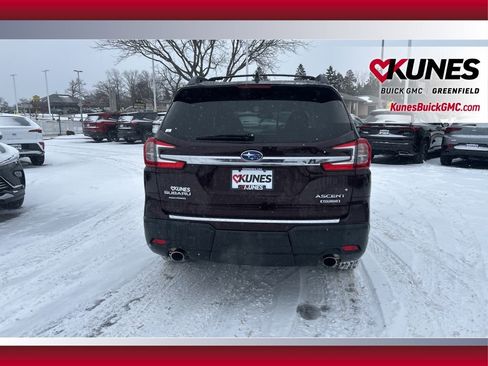 Used 2023 Subaru Ascent Touring image 6