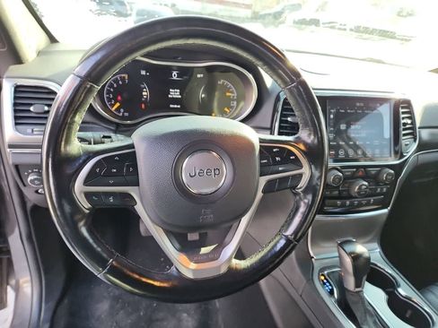 Certified 2020 Jeep Grand Cherokee Limited image 12
