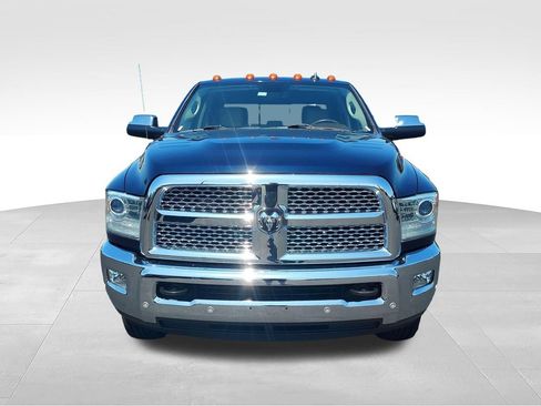 Used 2017 RAM 2500 Laramie w/ Protection Group AWD/4WD image 8