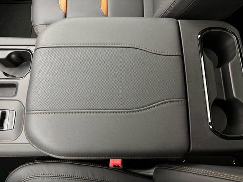 New 2026 GMC Sierra 1500 AT4 w/ AT4 Premium Package image 32