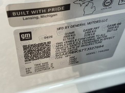New 2026 Buick Enclave Sport Touring w/ Power Package FWD image 37