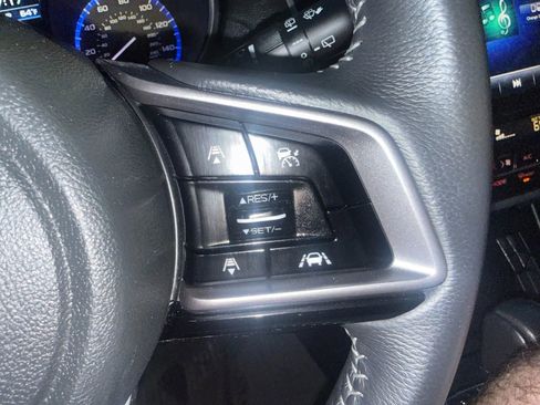 Used 2018 Subaru Outback 2.5i Limited image 27