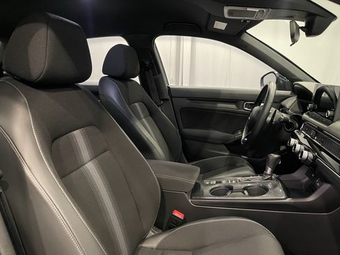 Used 2022 Honda Civic Sport image 15