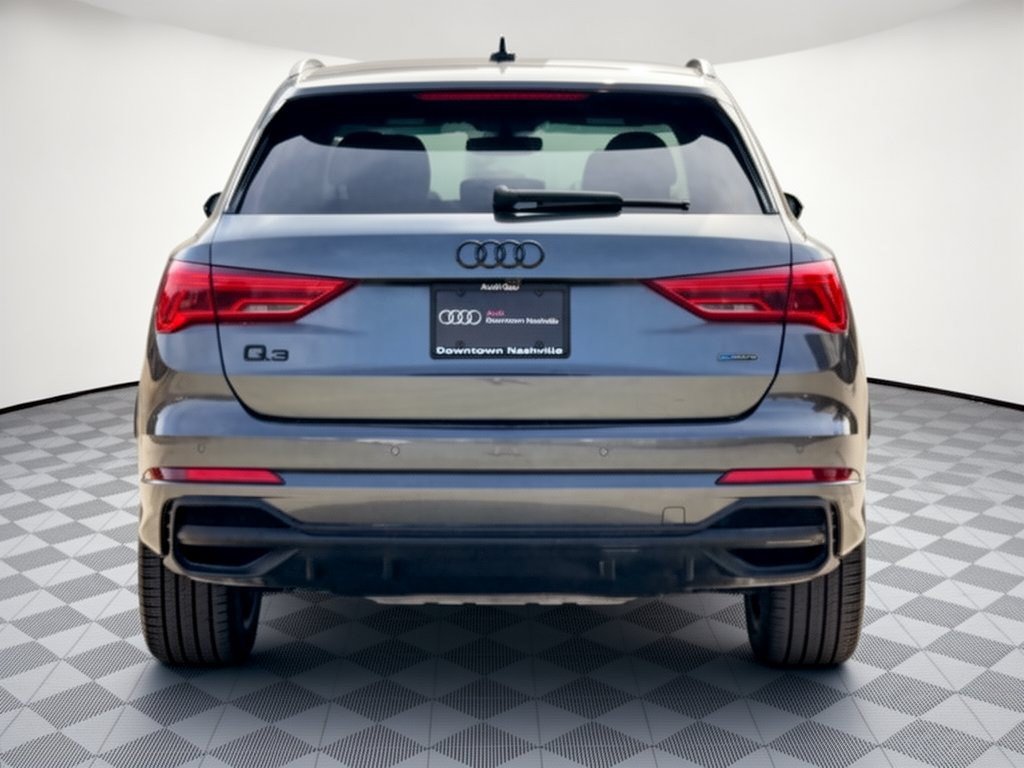 Used 2025 Audi Q3 2.0T Premium Plus w/ Premium Plus Package AWD/4WD image 11