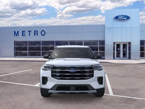 New 2026 Ford Explorer Active AWD/4WD image 7