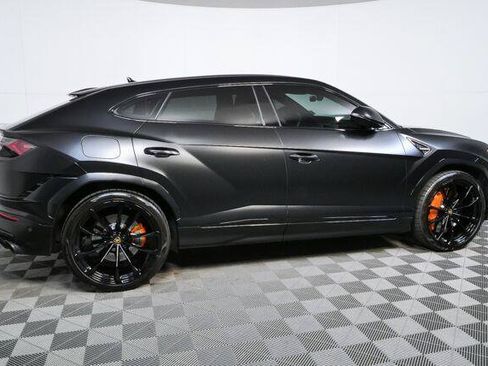 Used 2024 Lamborghini Urus S AWD/4WD image 18