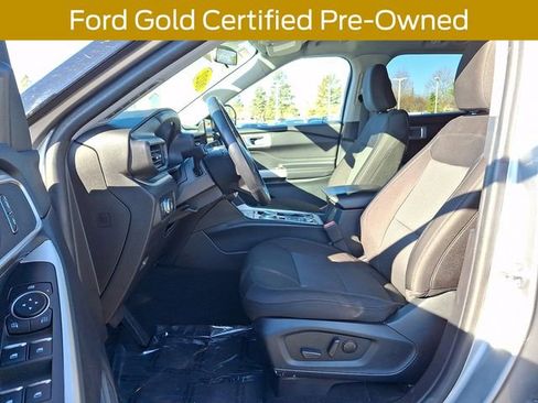 Used 2022 Ford Explorer XLT w/ Class IV Trailer Tow Package image 14