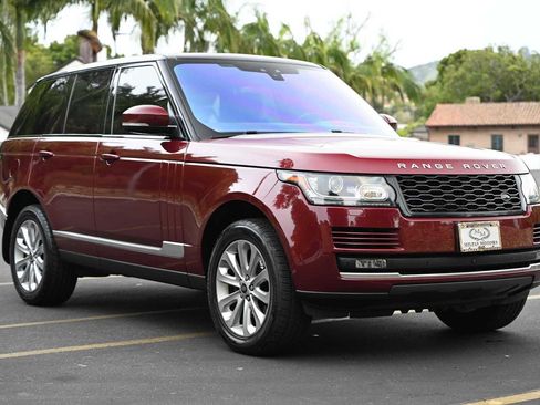 Used 2017 Land Rover Range Rover HSE AWD/4WD image 3