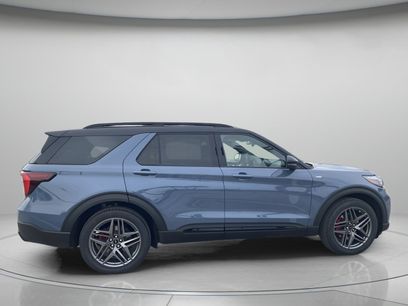 New 2026 Ford Explorer ST-Line w/ ST-Line Street Pack