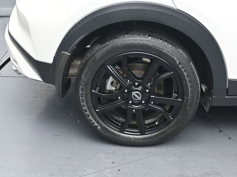 Used 2023 Nissan Kicks SR w/ Interior Electronics Package image 5