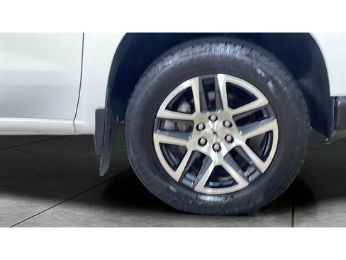 Used 2021 Chevrolet Silverado 1500 W/T w/ WT Convenience Package AWD/4WD image 19