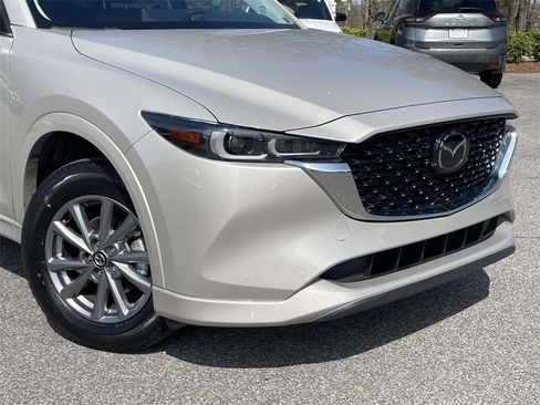 Used 2025 MAZDA CX-5 AWD 2.5 S w/ Select Package image 9