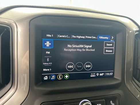 Used 2024 Chevrolet Silverado 2500 W/T image 13