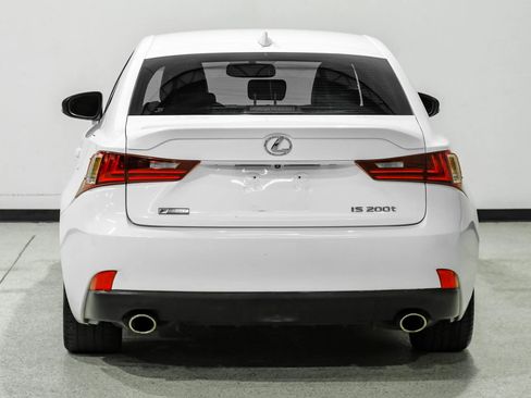 Used 2016 Lexus IS 200t w/ F Sport Package RWD image 7