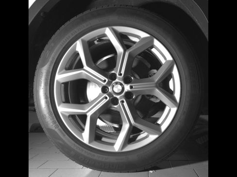 Used 2024 BMW X3 sDrive30i w/ Convenience Package RWD image 12