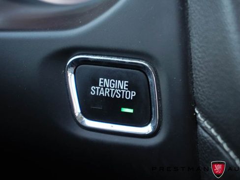 Used 2019 GMC Acadia SLT image 31