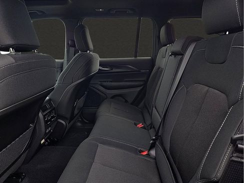 New 2026 Jeep Grand Cherokee Laredo X AWD/4WD image 9