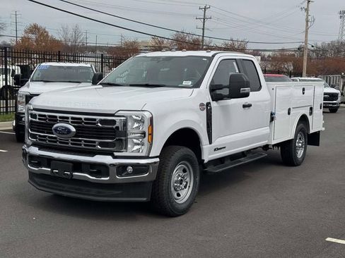 New 2026 Ford F350 XL w/ XL Chrome Package image 7