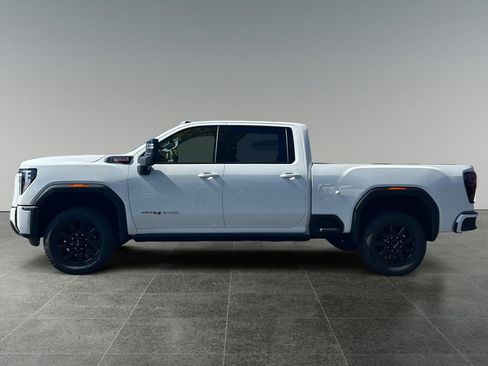 New 2025 GMC Sierra 2500 AT4 w/ AT4 Premium Plus Package image 4