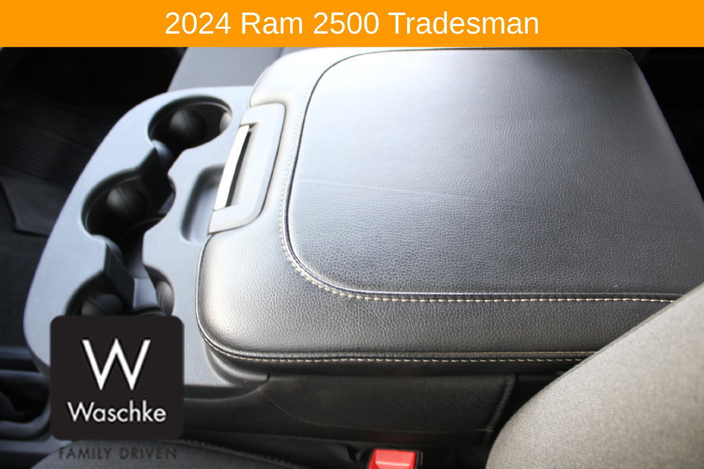 Used 2024 RAM 2500 Tradesman w/ Chrome Appearance Group AWD/4WD image 32