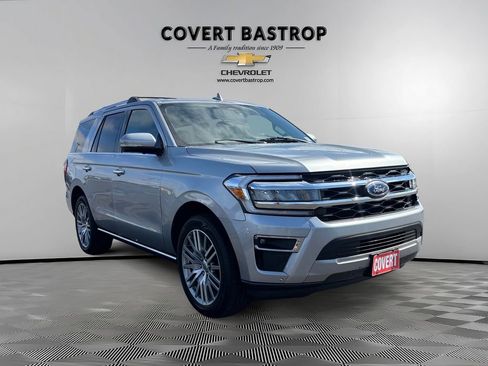 Used 2024 Ford Expedition Limited image 6