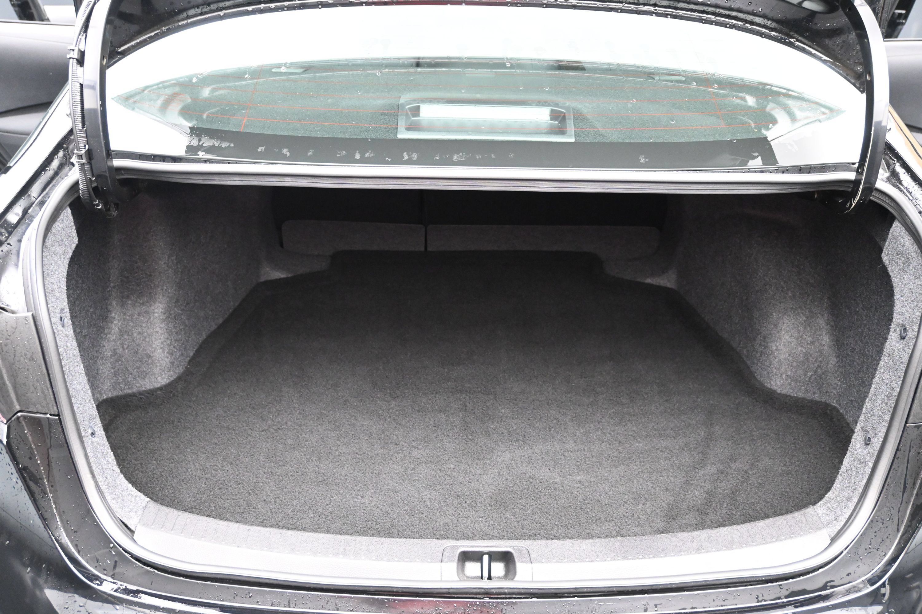 Used 2026 Toyota Corolla LE FWD image 21