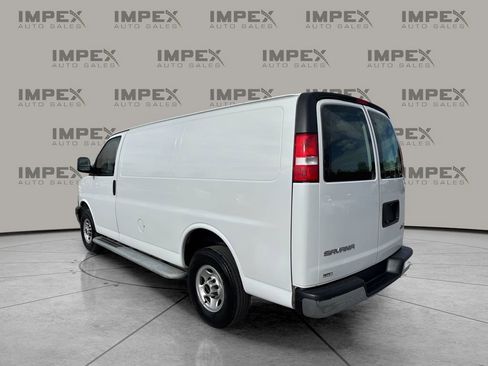 Used 2023 GMC Savana 2500 w/ Driver Convenience Package image 3