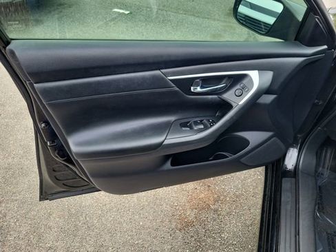 Used 2018 Nissan Altima 2.5 SR w/ SR Special Edition image 8