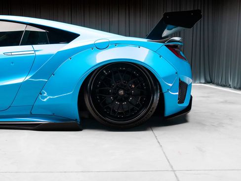 Used 2017 Acura NSX Base image 35