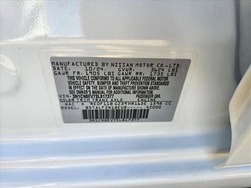 Used 2025 Nissan Versa SV image 25