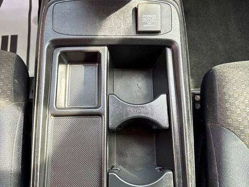 Used 2016 Honda CR-V LX image 12