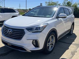 Used 2017 Hyundai Santa Fe Limited AWD/4WD video 1