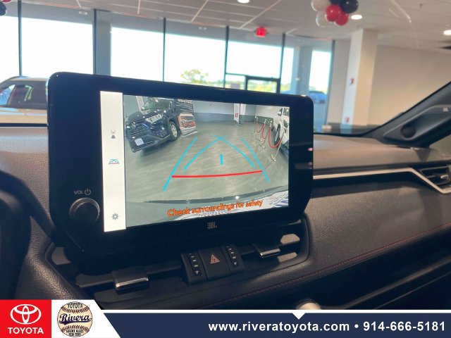 Certified 2025 Toyota RAV4 XSE w/ Premium Package AWD/4WD image 29